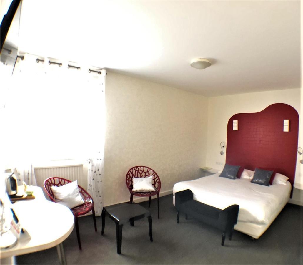 Auv'Hotel Mauriac  Exterior photo